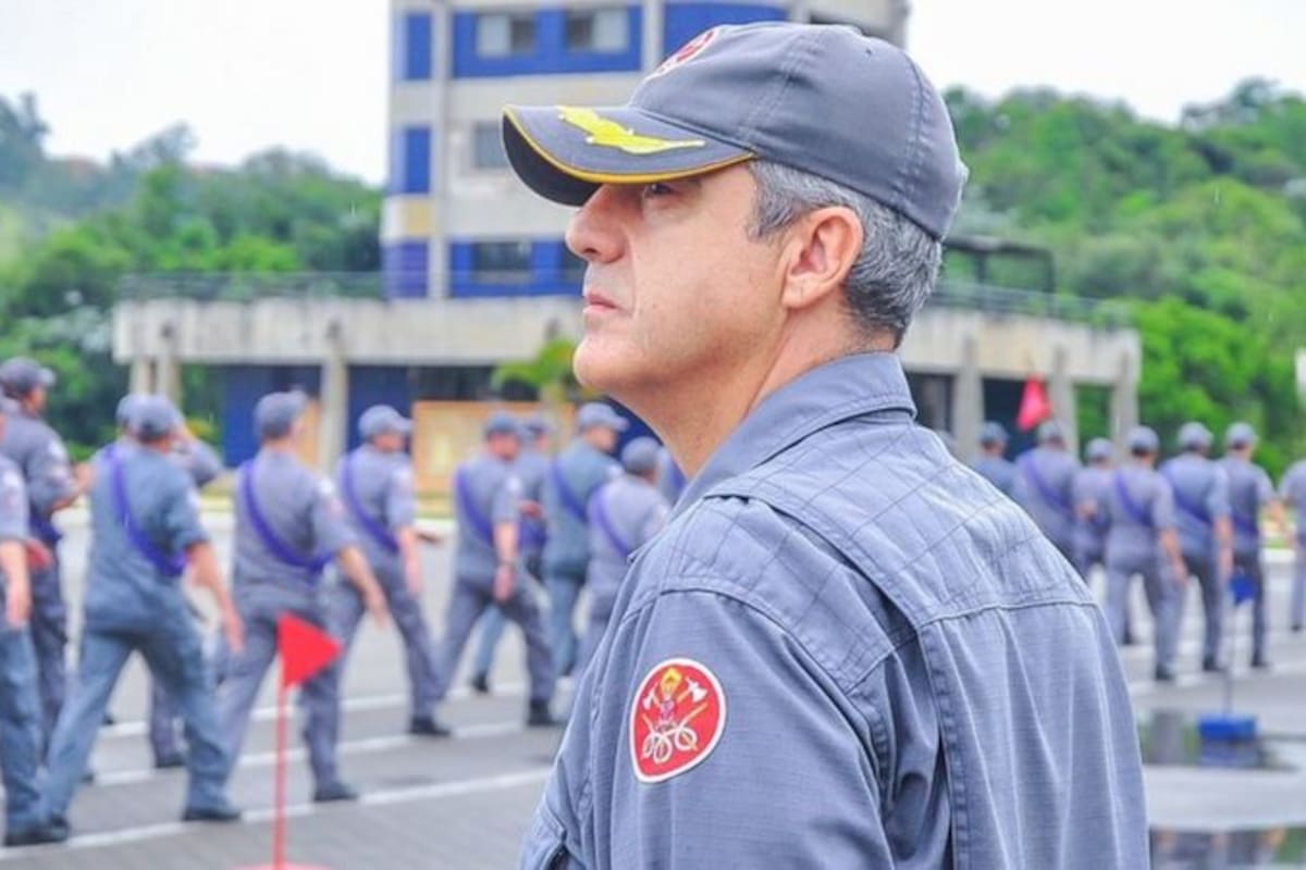 El comandante Diógenes Munhoz, de San Pablo, Brasil, evitó que 57 personas se quiten la vida y desarrolló una técnica para lograrlo