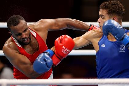 El combate le había sido adverso desde el inicio a Baalla.