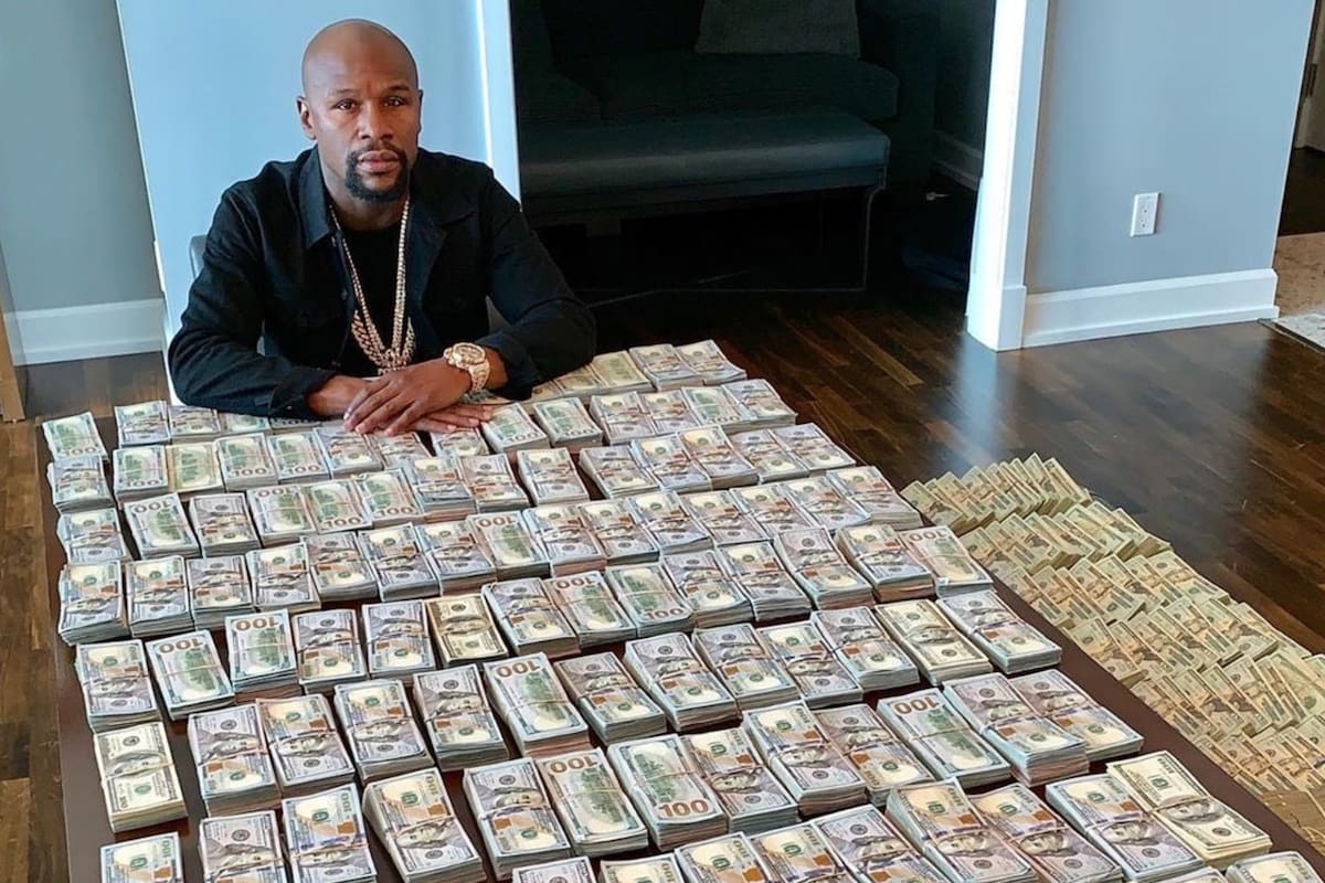 El combate, que había generado muchas expectativas entre los fanáticos, causó una enorme decepción. Por esta razón, miles usuarios inundaron las redes sociales con divertidos memes para mostrar su desilusión