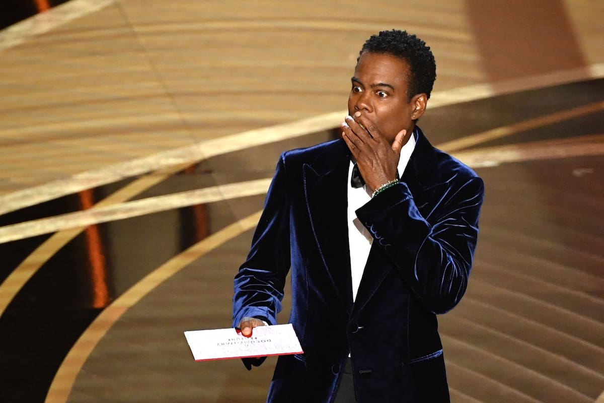 El comediante Chris Rock durante la gala de los premios Oscars 2022.