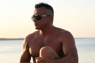 Un excampeón de artes marciales le dio una golpiza a un repartidor por traerle tarde un pedido