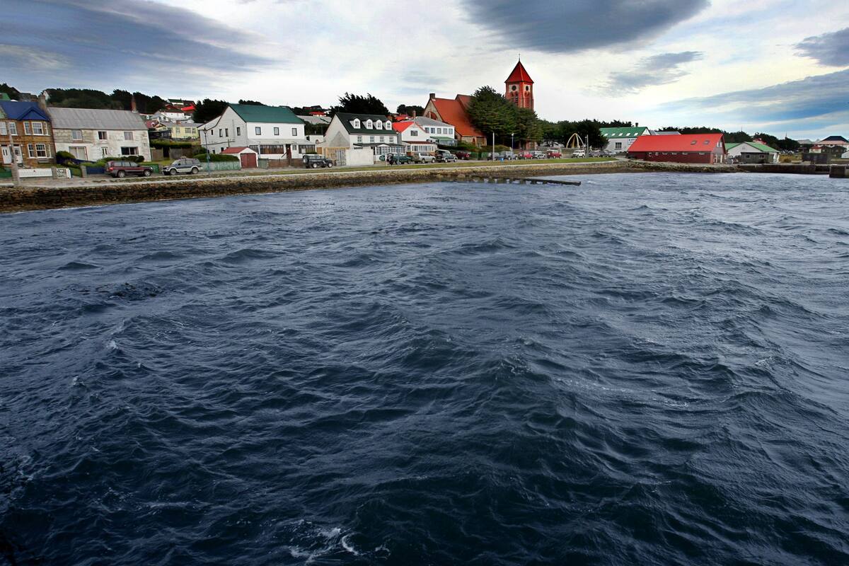 El comercio de las islas enfrenta una situación "de vida o muerte" ante una salida desordenada de Gran Bretaña de la Unión Europea
