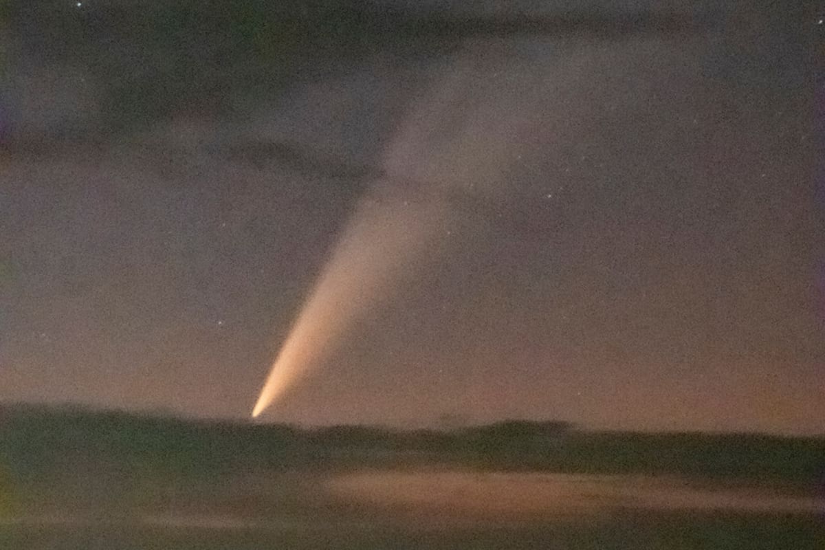 El cometa más brillante de los últimos veinte años, visible desde el hemisferio sur en enero