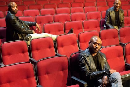 El cómico estadounidense Wayne Brady se declaró pansexual