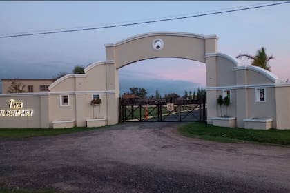 El complejo de cabañas que fue comprado por una persona detenida por lavado de dinero