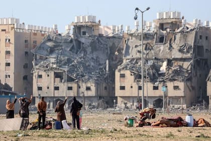 El complejo residencia Ciudad de Hamad, en Jan Yunis, financiado con ayuda humanitaria de Qatar, quedó destruido como muchos otros en la Franja de Gaza.