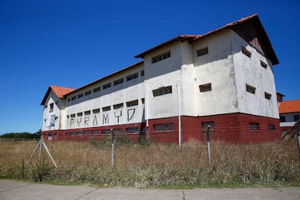 El complejo turistico de Chapadmalal en estado de abandono