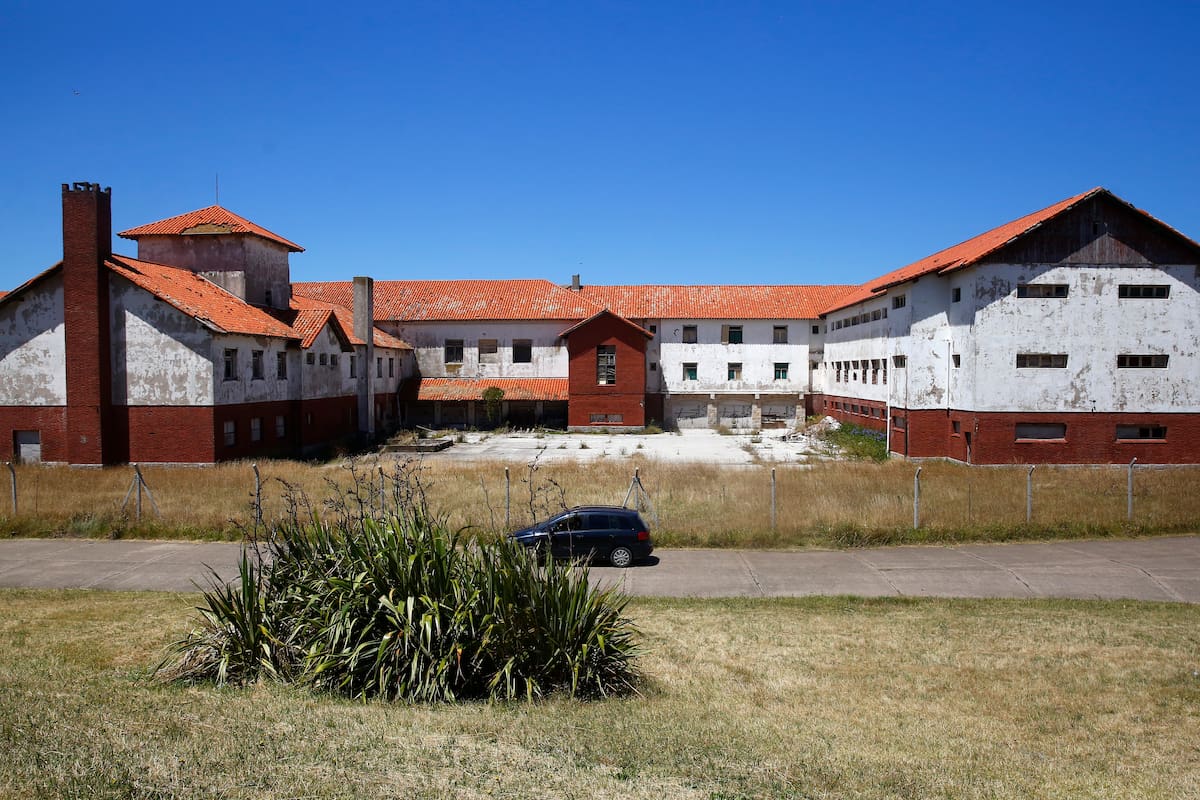 El complejo turistico de Chapadmalal en estado de abandono.
20 de enero 2026. Mar del Plata.