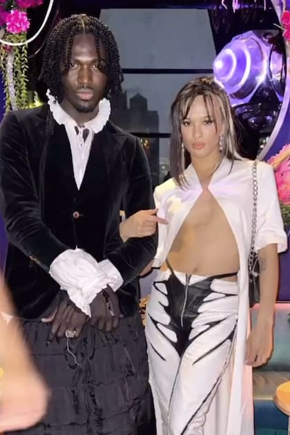 El compositor y contrabajista neoyorquino Matthew Jamal y la bailarina Jal Joshua, entre los invitados.