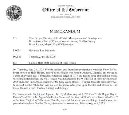 El comunicado de Ron DeSantis donde solicita las banderas a media asta en conmemoración del exluchador y figura de la WWE