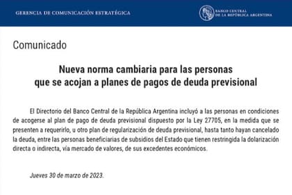 El comunicado en el que el Banco Central anticipó la limitación a la compra de dólares para quienes se acojan a la moratoria jubilatoria