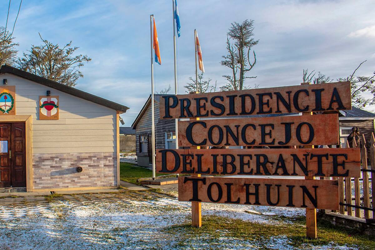 El Concejo Deliberante de Tolhuin quedó en la mira por los elevados sueldos de los ediles