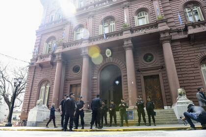 El Concejo Municipal de Rosario, integrado por 28 miembros