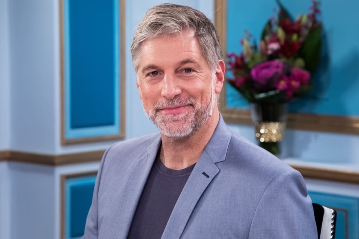 El conductor, a quien se le otorgó una medida cautelar para que no se hable de su vida privada en los medios, dialogó con la nieta de Mirtha Legrand sobre el impacto que tuvo su escándalo mediático