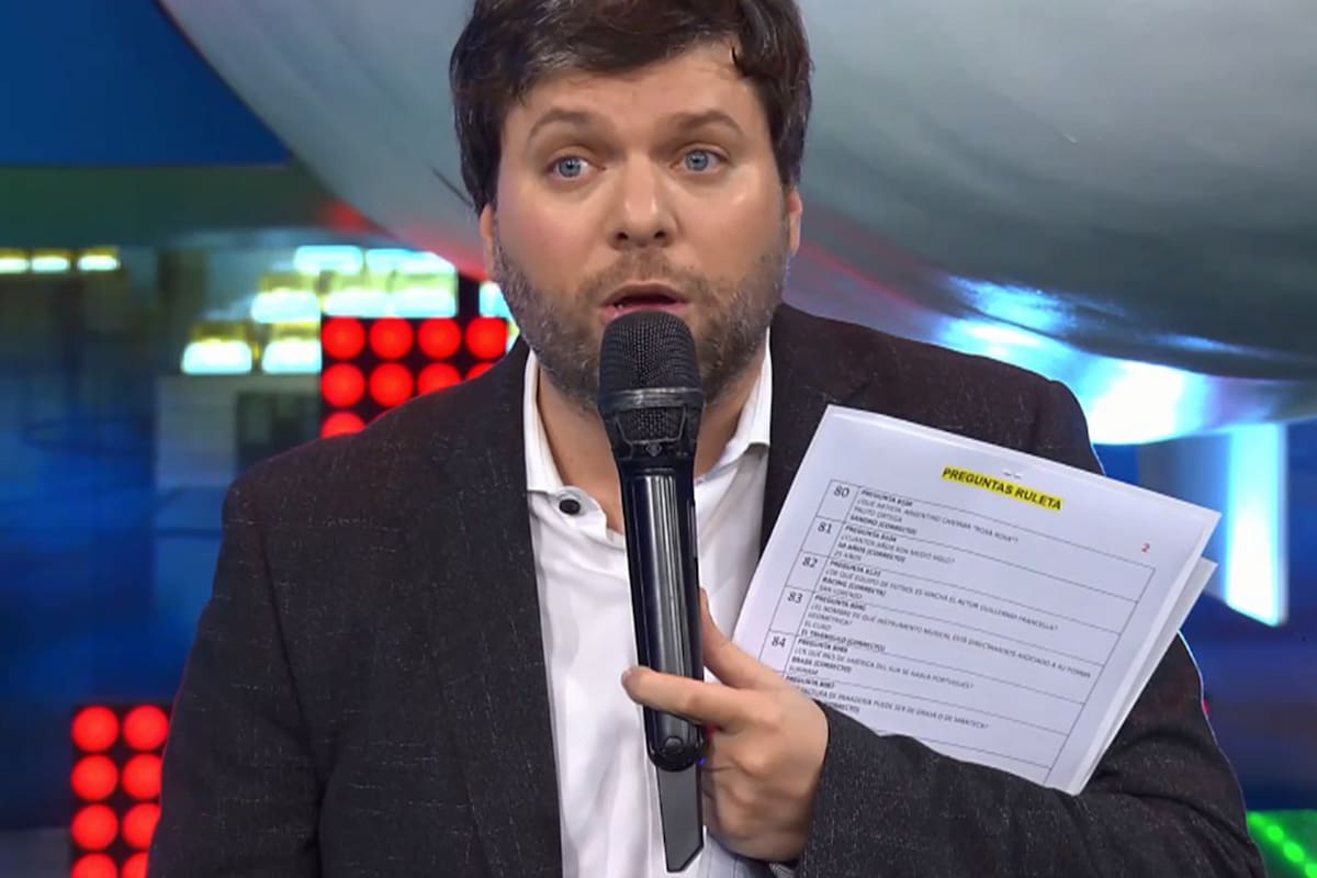 El conductor de Bienvenidos a bordo relató un incidente con el cantante mientras jugaban al fútbol