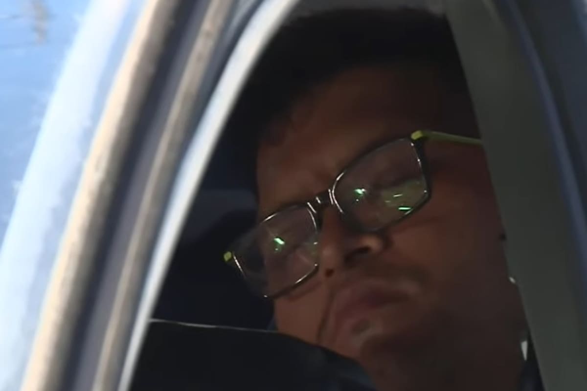 El conductor del Logan se durmió mientras esperaba que le hicieran el test de alcoholemia