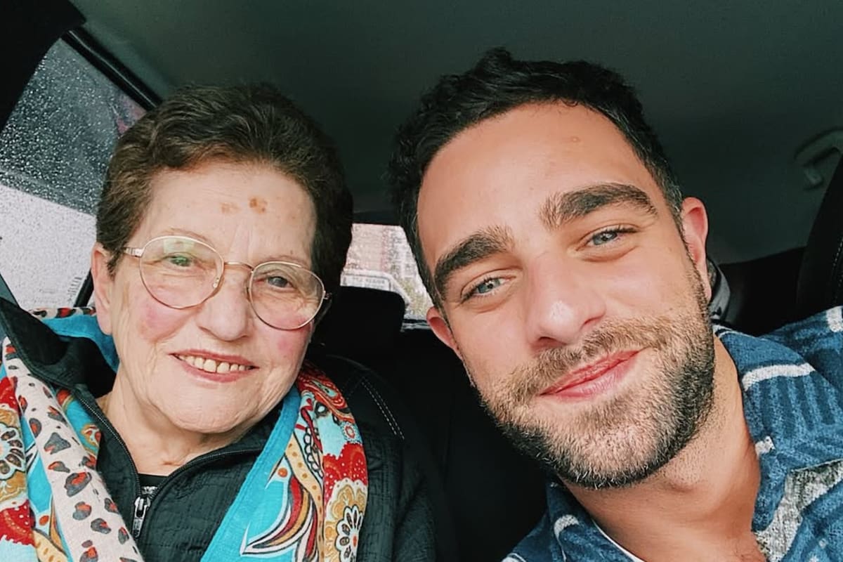 El conductor despidió a su abuela y emocionó a todos en redes sociales (Foto: @poggi)