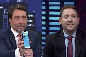 El conductor mostró el sticker que le llegó sobre el momento divertido que se vio en la pantalla de LN+