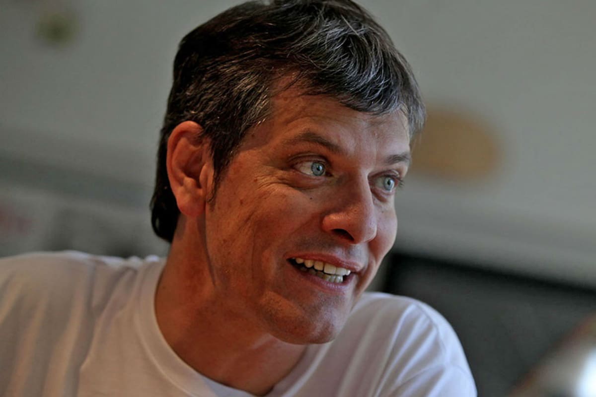 El conductor visitó el piso de Intrusos y se paseó por todos los temas