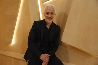 Andy Kusnetzoff maneja los hilos de la noche de sábado