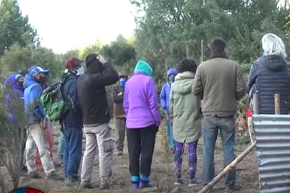 El conflicto con la comunidad mapuche Millalonco Ranquehue se plantea en un predio de la Escuela Militar de Montaña, de Bariloche