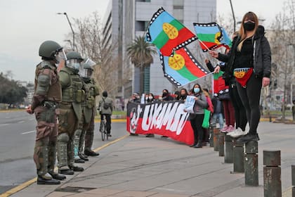 El conflicto mapuche vuelve a estar en la primera línea de la agenda política chilena