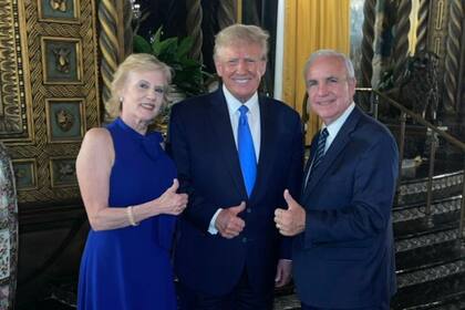 El congresista de Florida percibe una Cuba democrática y libre con la ayuda del gobierno de Donald Trump