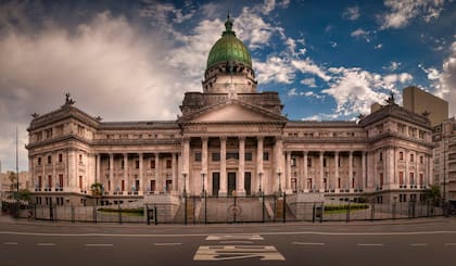 El Congreso argentino deberá debatir la iniciativa del gobierno de crear "sociedades automatizadas".
