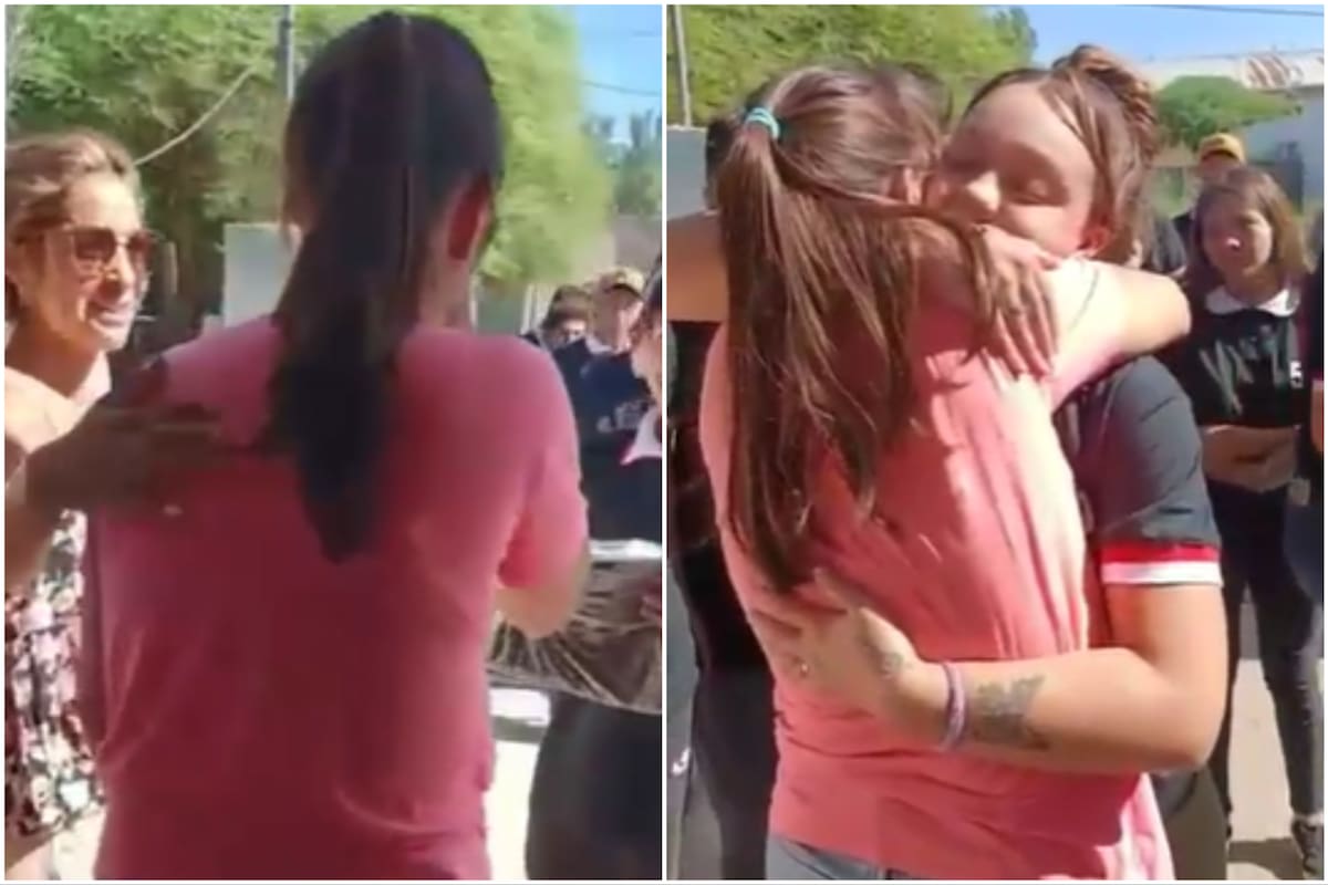 El conmovedor gesto de un grupo de egresados con los papás de un compañero que murió hace 9 años (Foto: Captura de video)