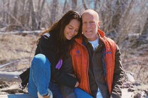 El conmovedor posteo de Emma Heming para Bruce Willis en su 16 aniversario