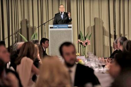 El Consejo Argentino para las Relaciones Internacionales (CARI) cumplió 40 años y lo celebró en La Rural con una cena a la que asistieron cientos de invitados