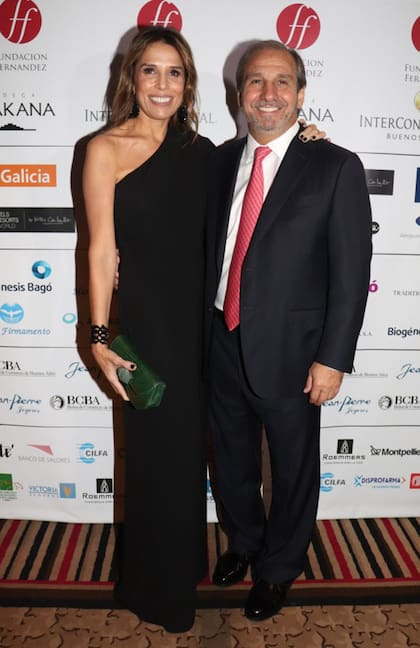 El cónsul general de Singapur en la Argentina, Nicolás Caputo, y su mujer Agustina