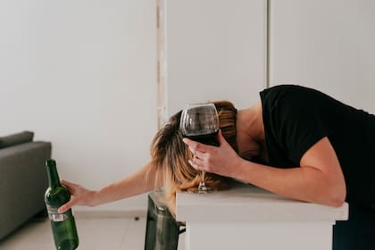 El consumo de alcohol explicó casi 700.000 casos (Foto: Freepik)