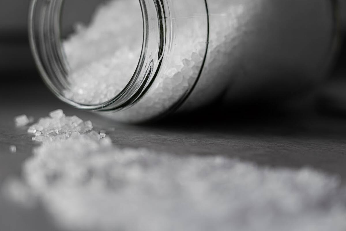 El consumo excesivo de sal puede causar daños en la salud (Foto Pexels)