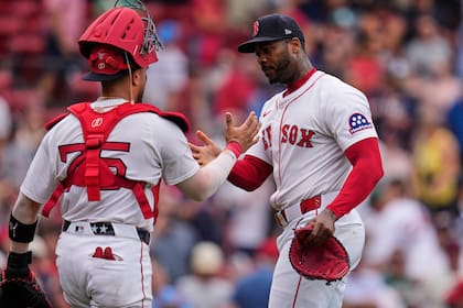 El contrato por un año y US$10,75 millones de Chapman con Boston ya rinde frutos: 15 rescates en 16 oportunidades y efectividad de 1,29