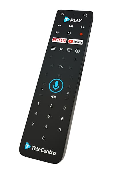 El control remoto con micrófono que usa TeleCentro