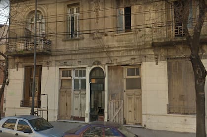 El conventillo está ubicado en la calle Pavón 2345