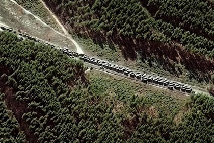 El convoy famoso que quedó apostado en las afueras de Kiev