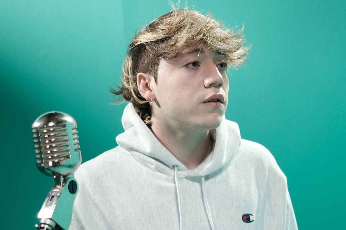 El cordobés de 21 años, fenómeno de reproducciones en YouTube y Spotify, lanzó su primer álbum enfocado en seguir escalando en los rankings