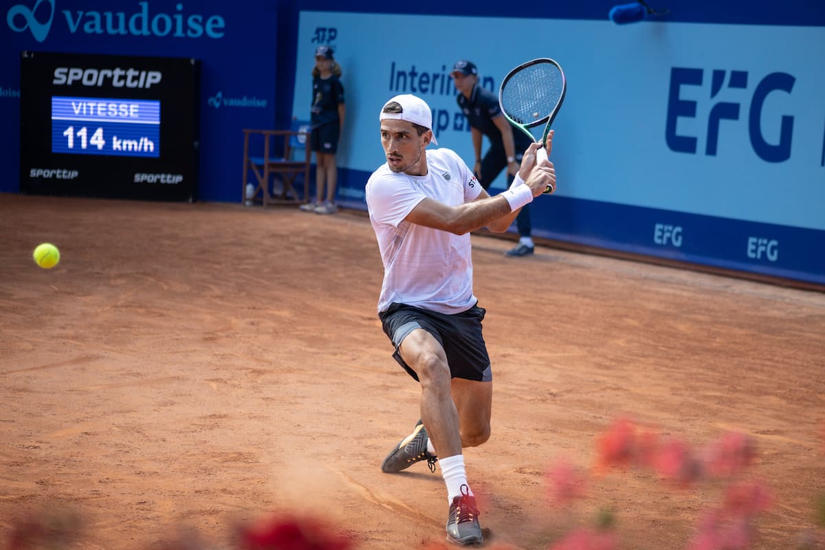 El cordobés Pedro Cachin derrotó al español Roberto Bautista Agut y disputará los cuartos de final de Gstaad, Suiza