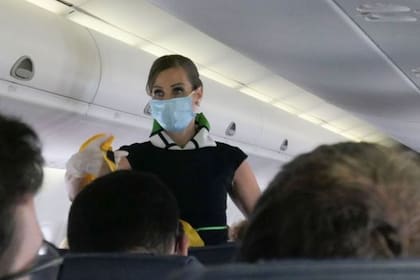 El coronavirus ha llevado a la industria de la aviación a su momento más complicado