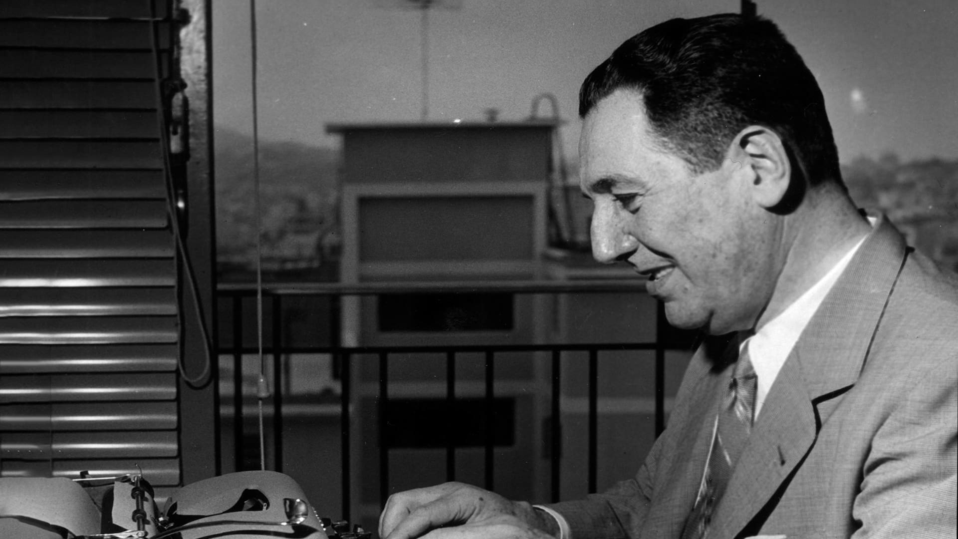 El coronel Perón, vicepresidente de la Nación durante el gobierno de facto de Edelmiro Farell, fundó la agencia Telenoticiosa Americana el 14 de abril de 1945.