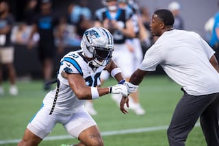 Panthers esperan que Chuba Hubbard esté listo para el debut ante Bears