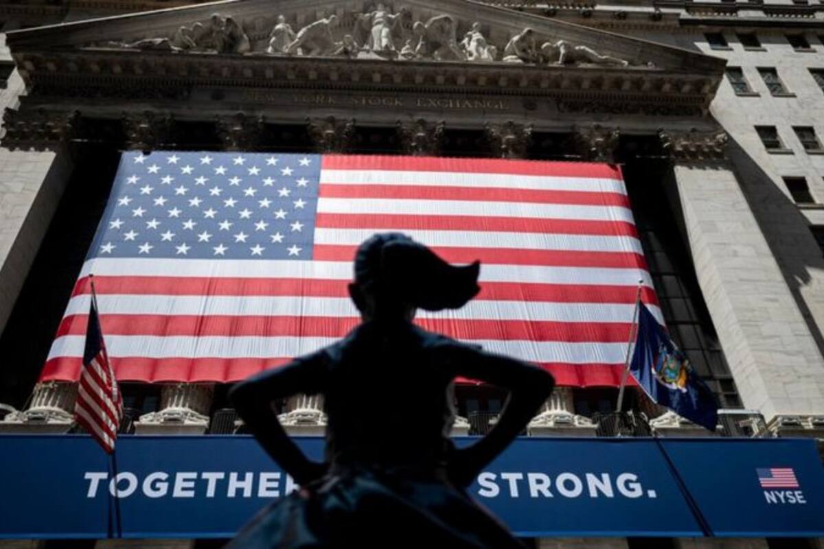 El costo de los créditos ha estado excepcionalmente bajo y los bancos centrales han inundado los mercados con dinero para reactivar la actividad económica.