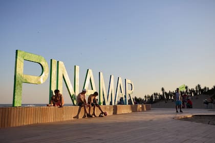 El costo de viajar en micro a Pinamar este verano