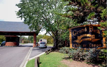 El country Grand Bell, donde tiene su casa Garro