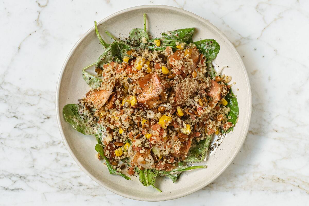 El cous cous del Magreb llegó a muchos países del mundo en el siglo pasado y hoy su consumo es común en todos lados