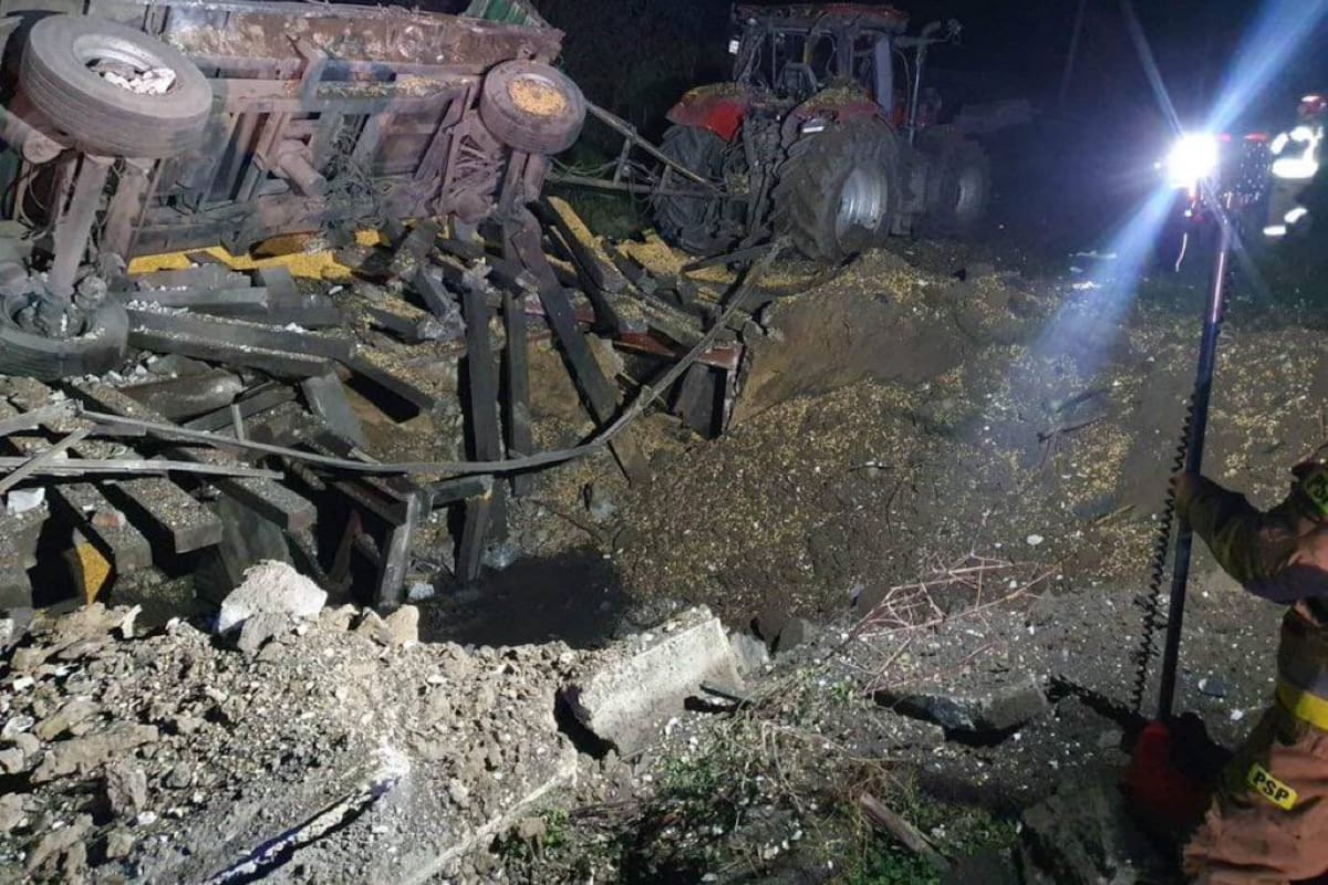 El cráter que dejó el misil en Przewodów