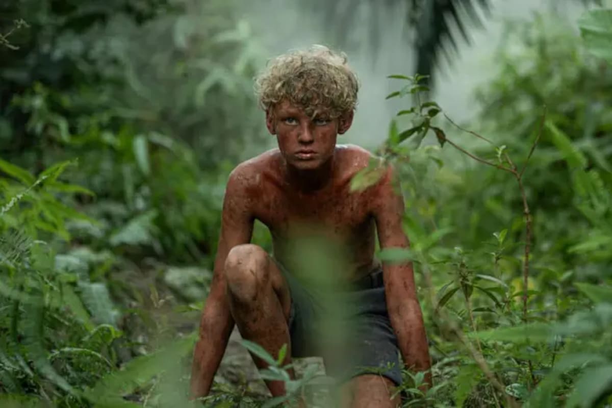 El creador de Adolescence, Jack Thorne, adaptó El señor de las moscas