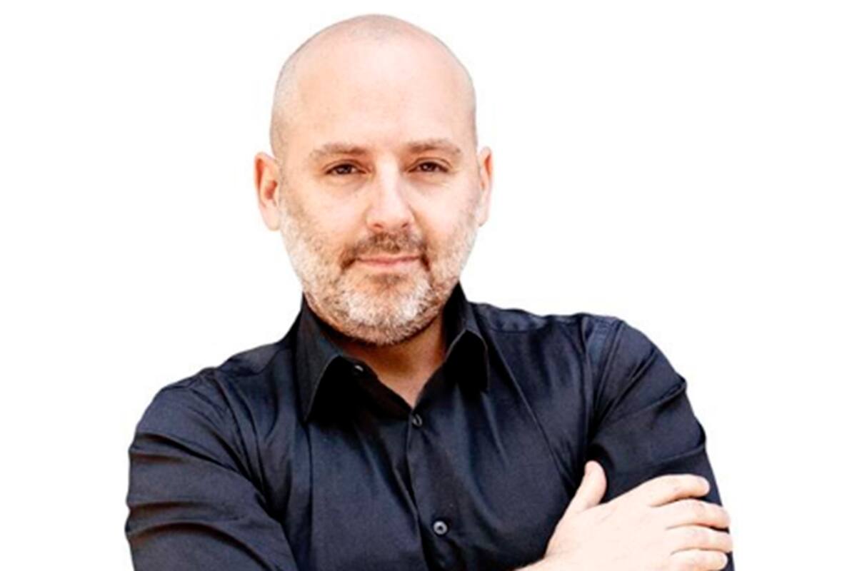 El creador teatral habla de su infancia, su sexualidad y su deseo de adoptar